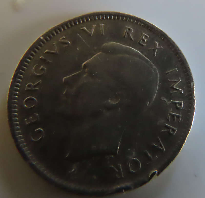 South Africa -.800 Silver Coin 6d - 1938
