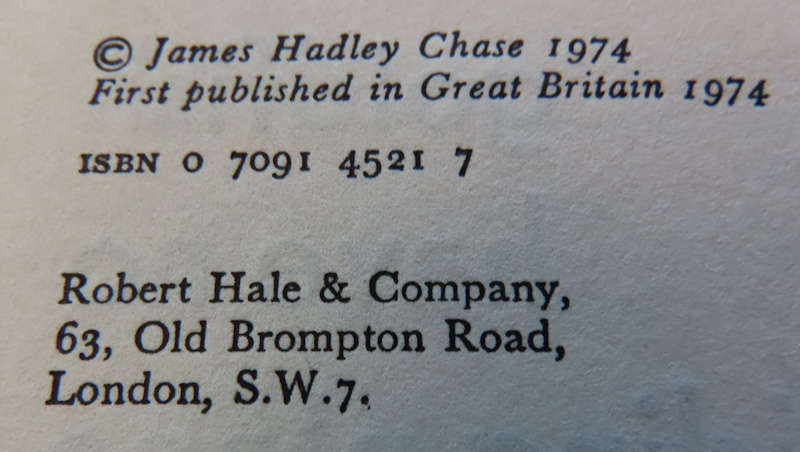 James Hadley Chase - Hardback book with Dust wrapper - Goldfish Have No Hiding Place