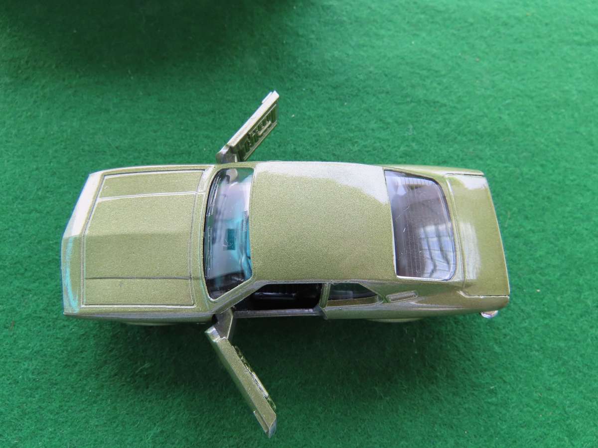 Opel Manta - Solido boxed never played with