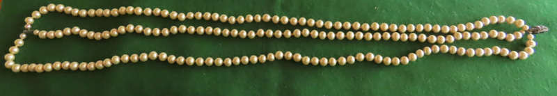 Costume Jewellery - Imitation Pearl Necklace with Silver Clasp