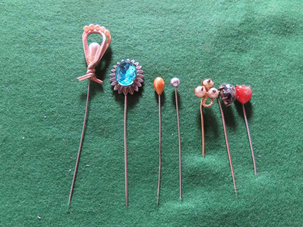 Costume Jewellery - 7 Vintage Hat Pins