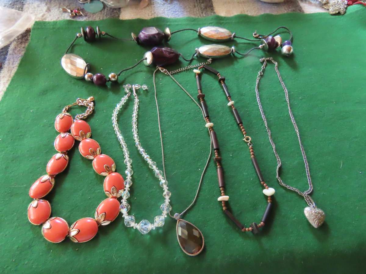 Costume Jewellery - 6 Necklaces # 4