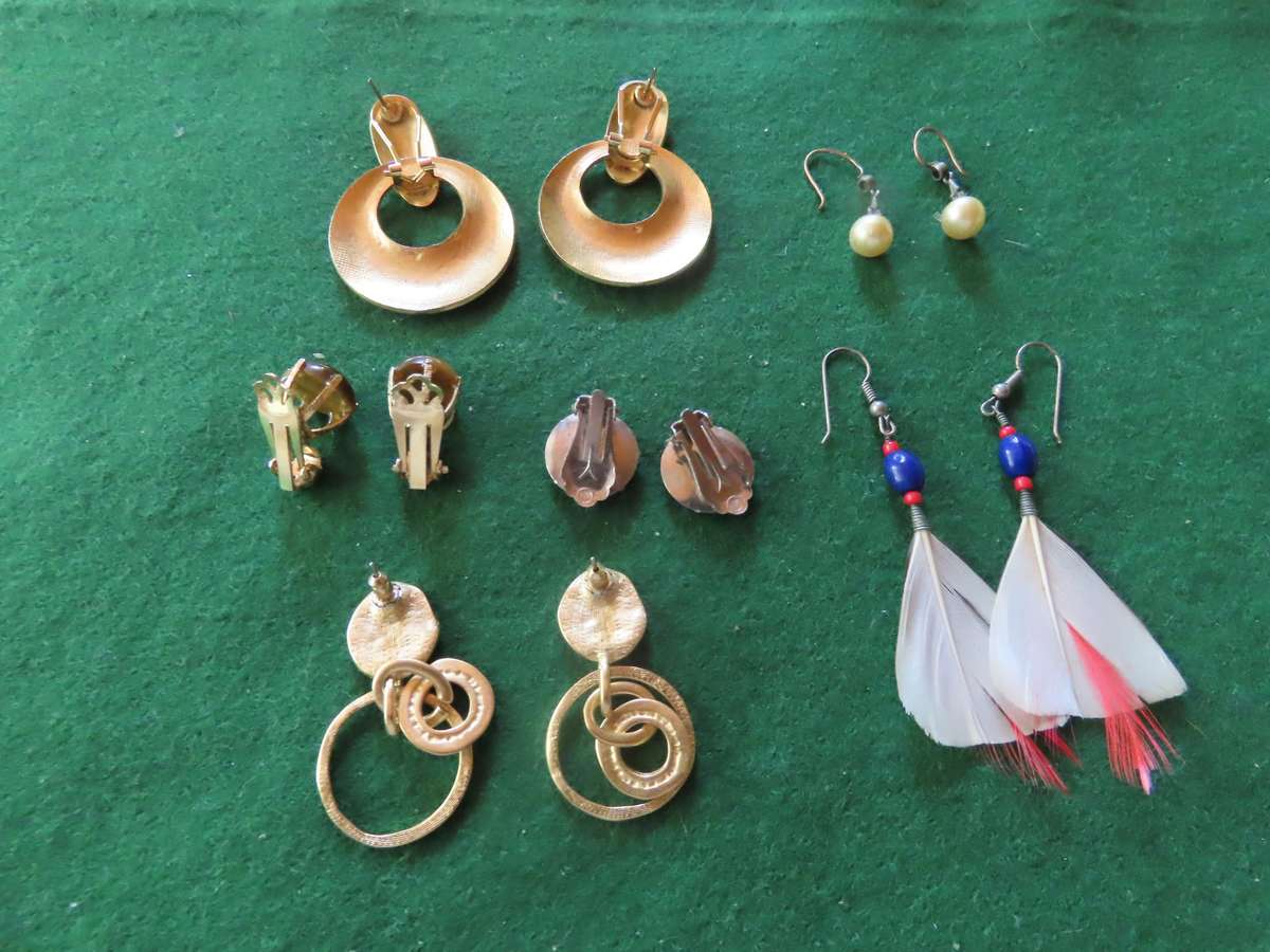 Costume Jewellery - 6 Pairs Earrings # 6