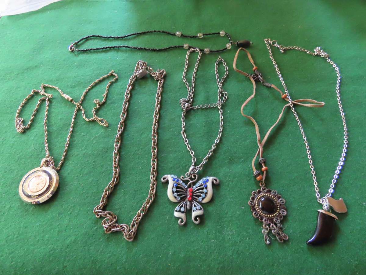Costume Jewellery - 6 Necklaces # 4