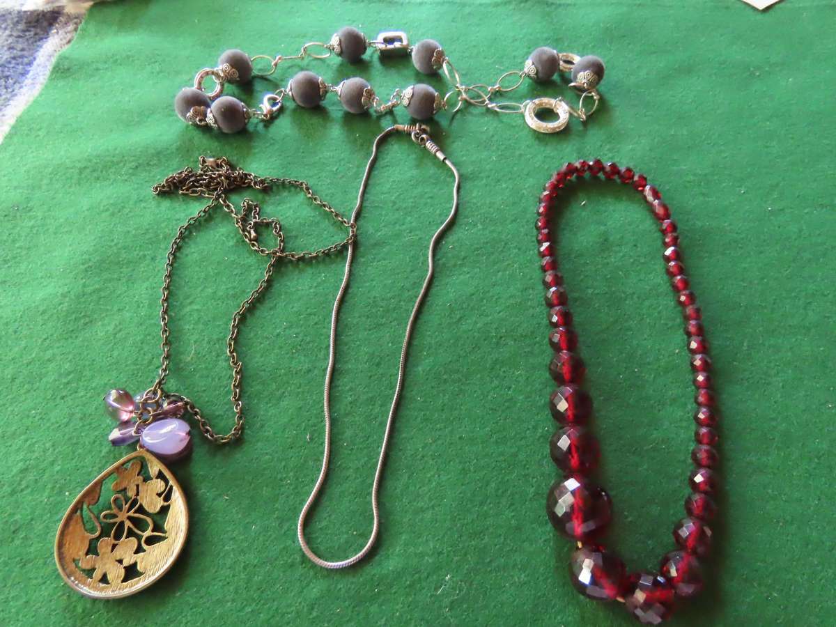 Costume Jewellery -4 Necklaces # 7