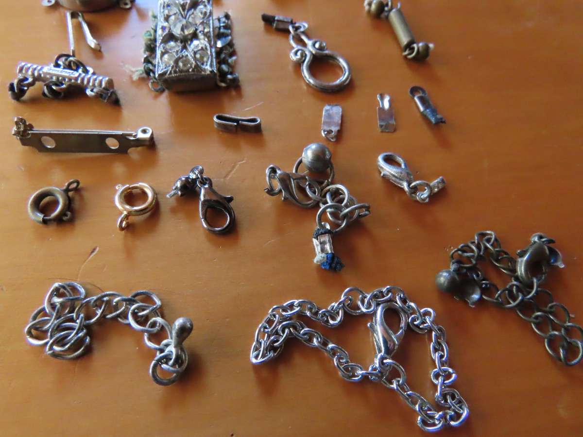 Jewellery - D.I.Y. - Collection of Fasteners etc- Job Lot