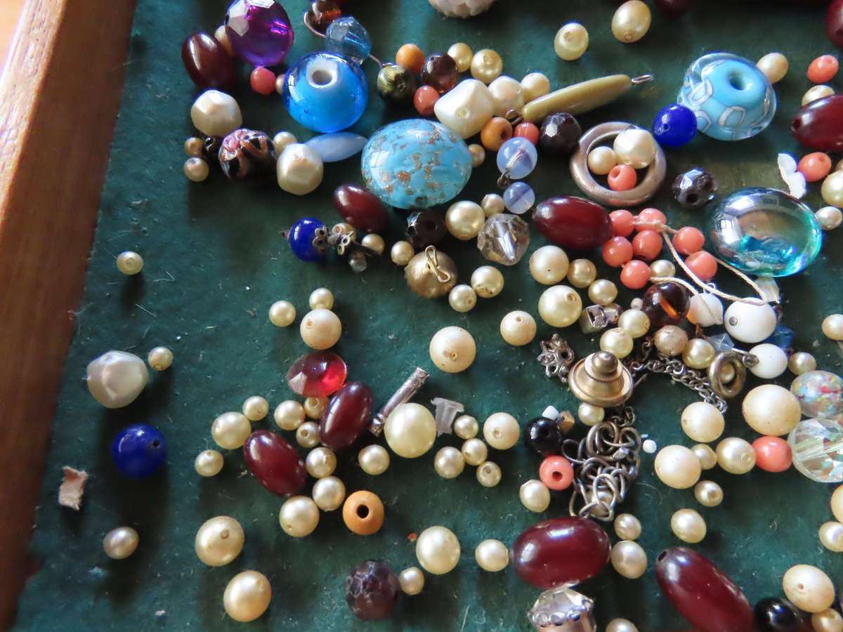 Jewellery - D.I.Y. - Collection of Beads, etc- Job Lot
