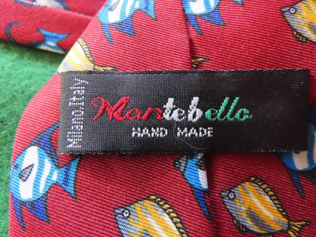 Mantebello - Italy - 100% Silk Tie - Fish