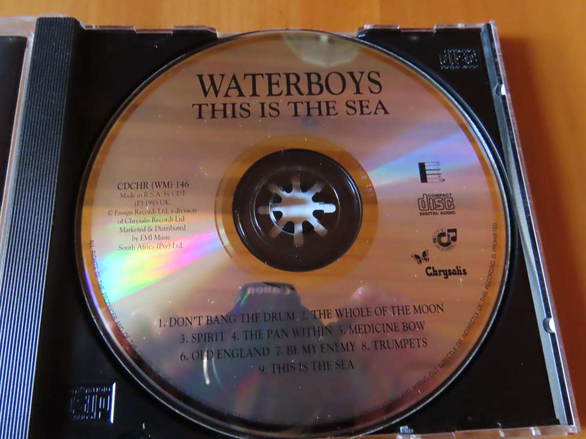 CD - The Waterboys - This is The Sea