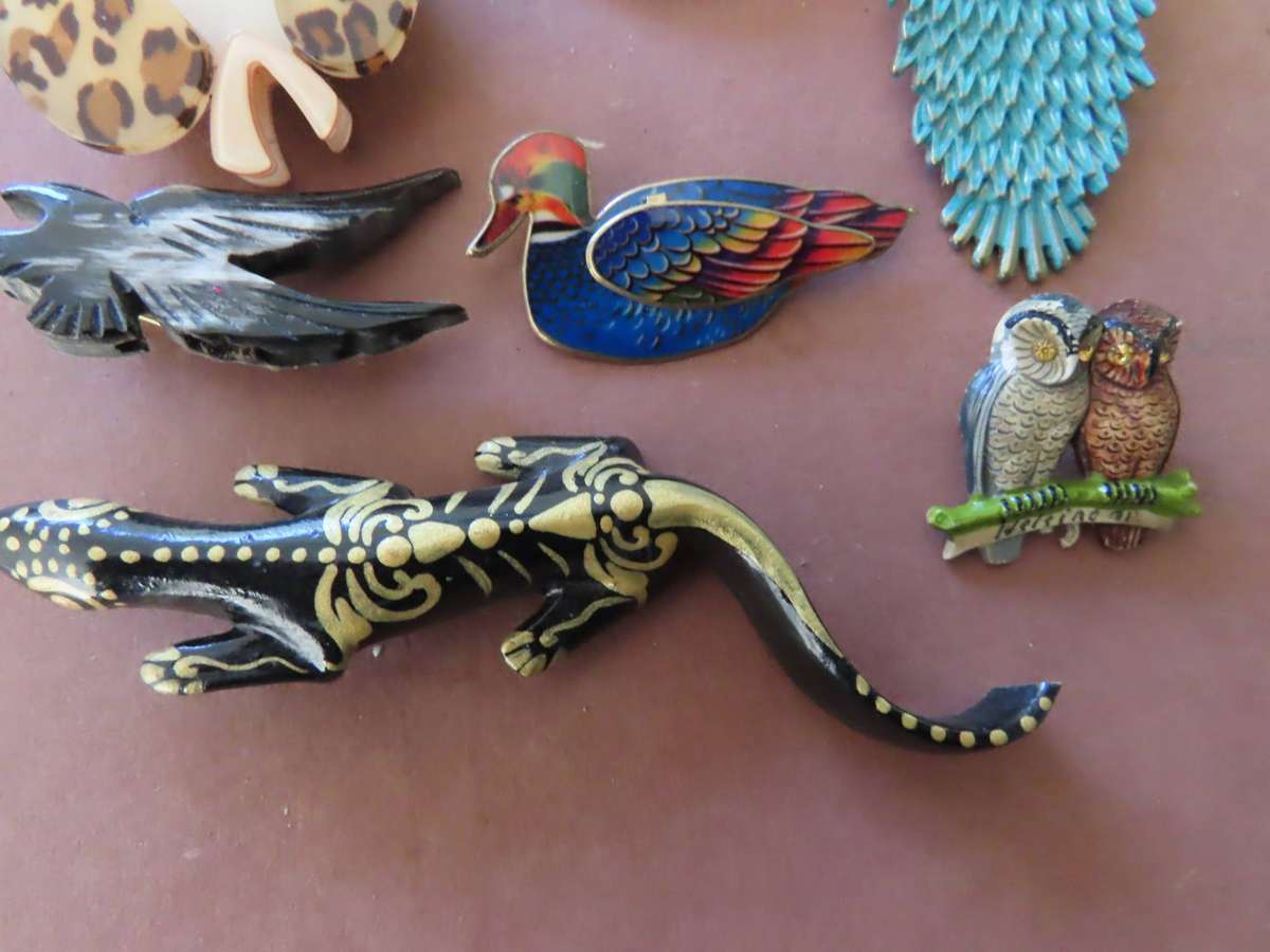 Jewellery - 10 Vintage Brooches # 2