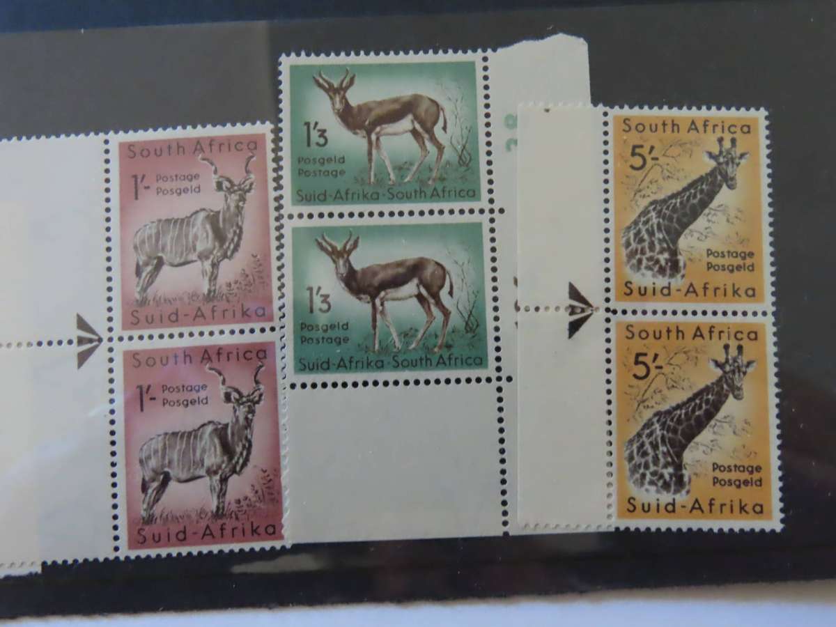 South Africa - 1954 Definitive Set - 4 1/2d, 6d, 1/-, 1/3, and 5/- Pairs MNH