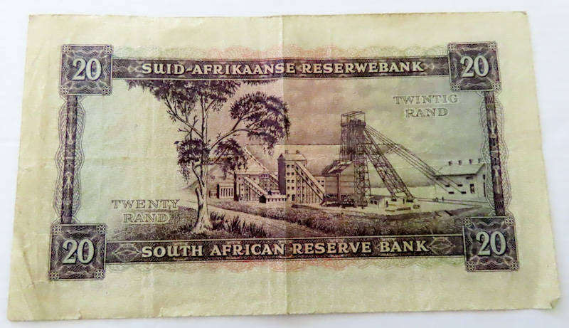 South Africa - M.H. De Kock - R20