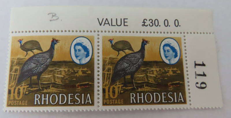 Rhodesia - Harrison Printing 10/- and £1 pairs MNH