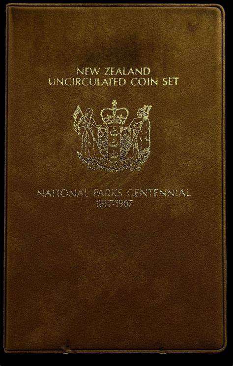 New Zealand Uncirculated Coin Set national Parks Centennial 1887-1987