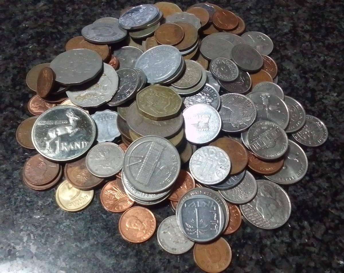 110 mixed - assorted coins