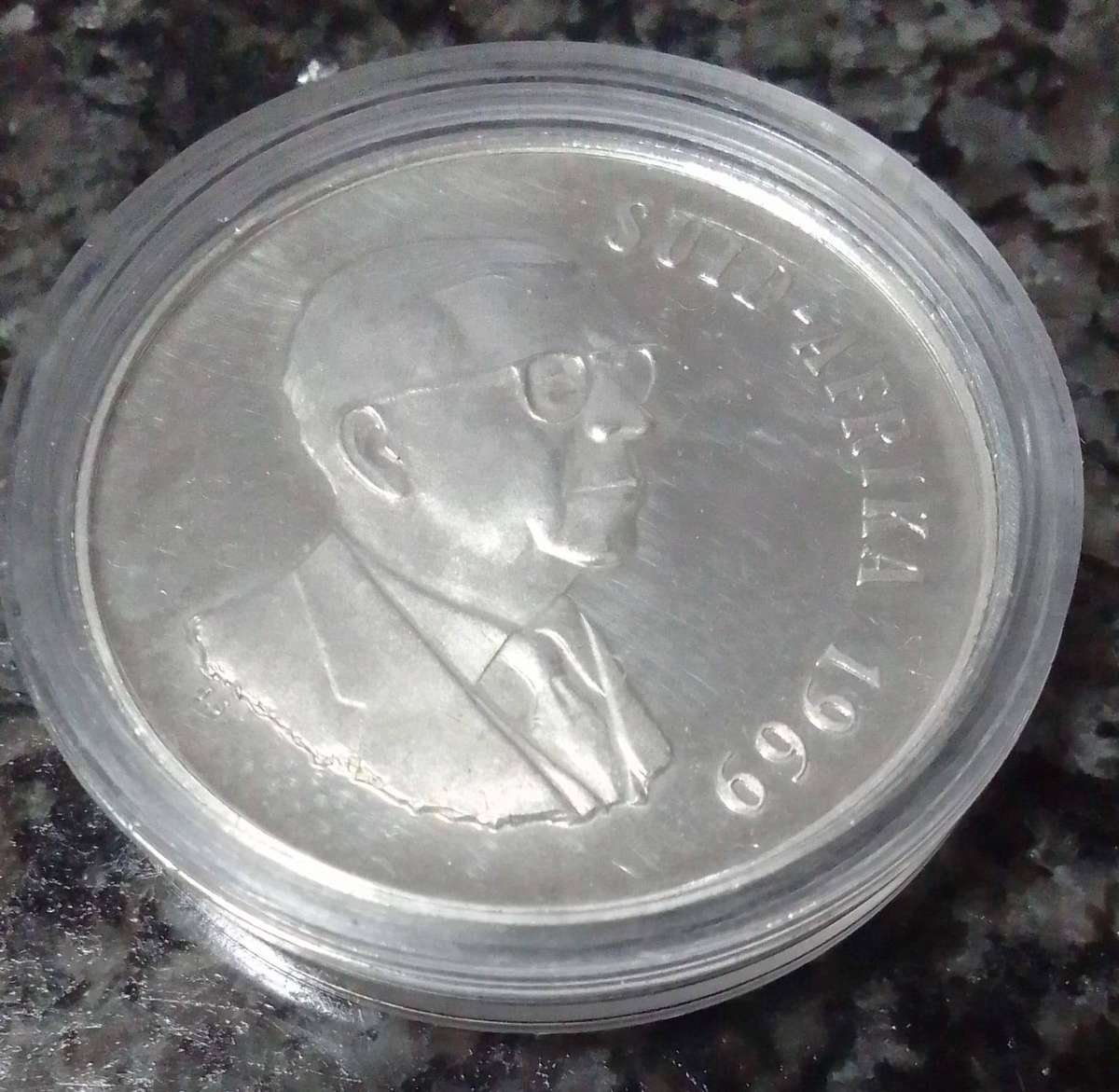 1969 Suid Afrika 1 Rand - Dr. T.E. Dönges, Afrikaans Legend (Silwer)