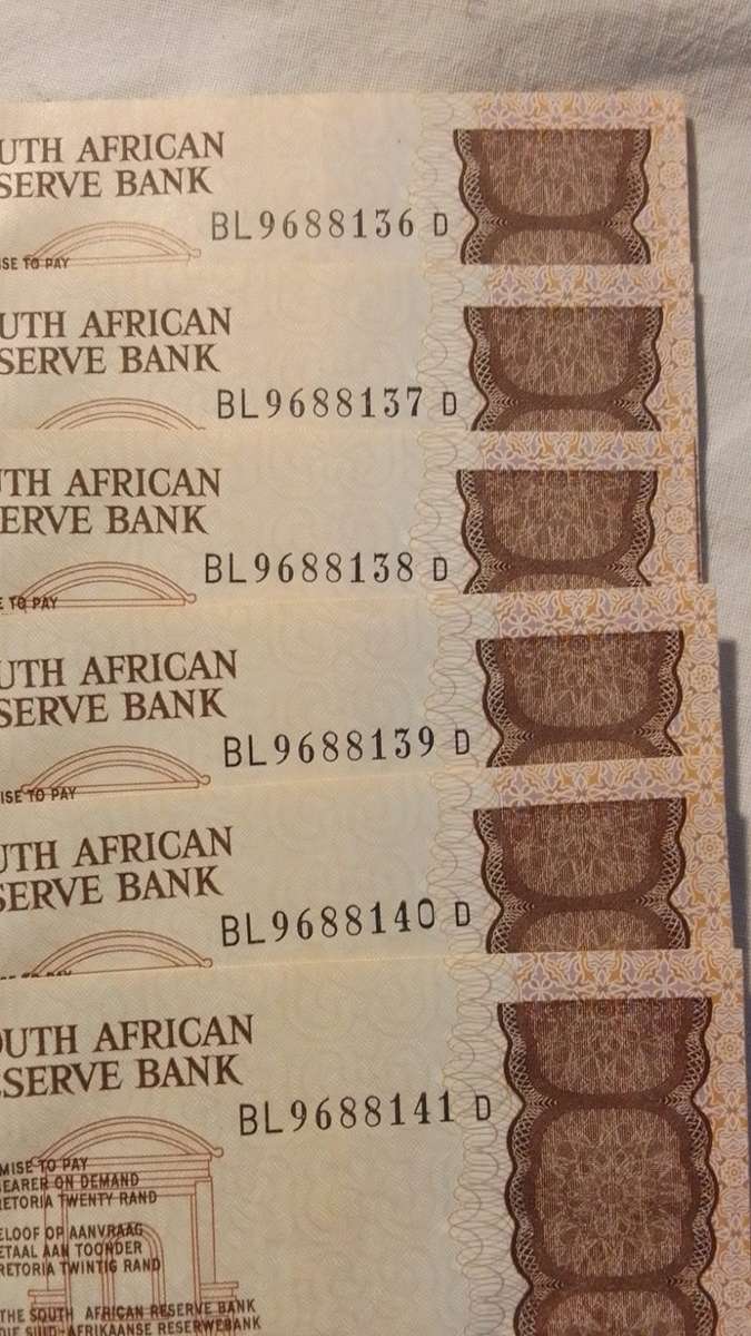 6x South African R20 notes in Sequence