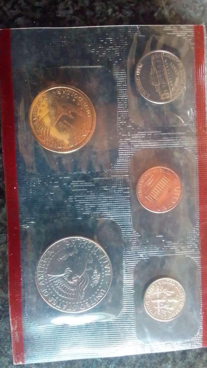 2001 US Mint Uncirculated Coin Set - Denver Mint