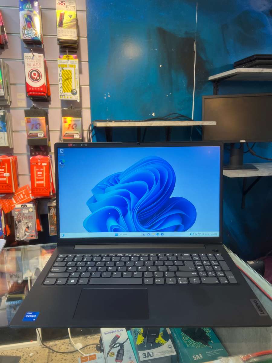 Refurbished Lenovo IdeaPad V15 IRU | 13th Gen i5 | 16GB RAM | 512GB SSD | High Performance Laptop