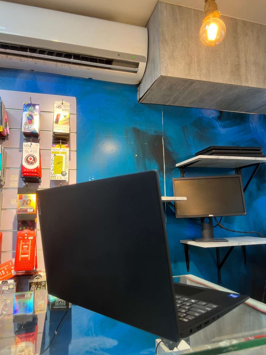 Refurbished Lenovo IdeaPad V15 IRU | 13th Gen i5 | 16GB RAM | 512GB SSD | High Performance Laptop