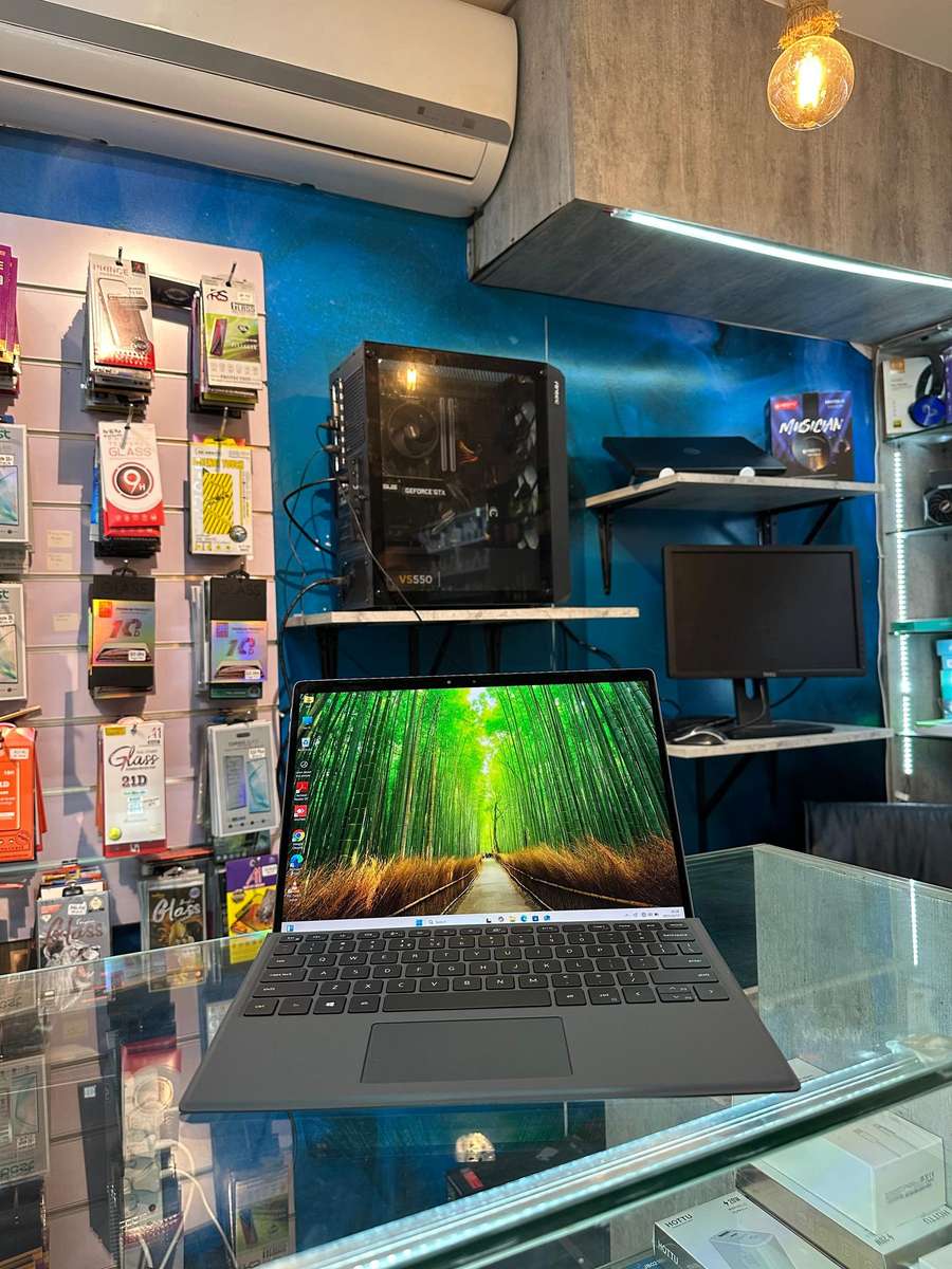 Dell Latitude 7320 13" | Core i5-1140G7 | 16GB RAM | Win 11 Pro | Refurbished 2-in-1 Detachable