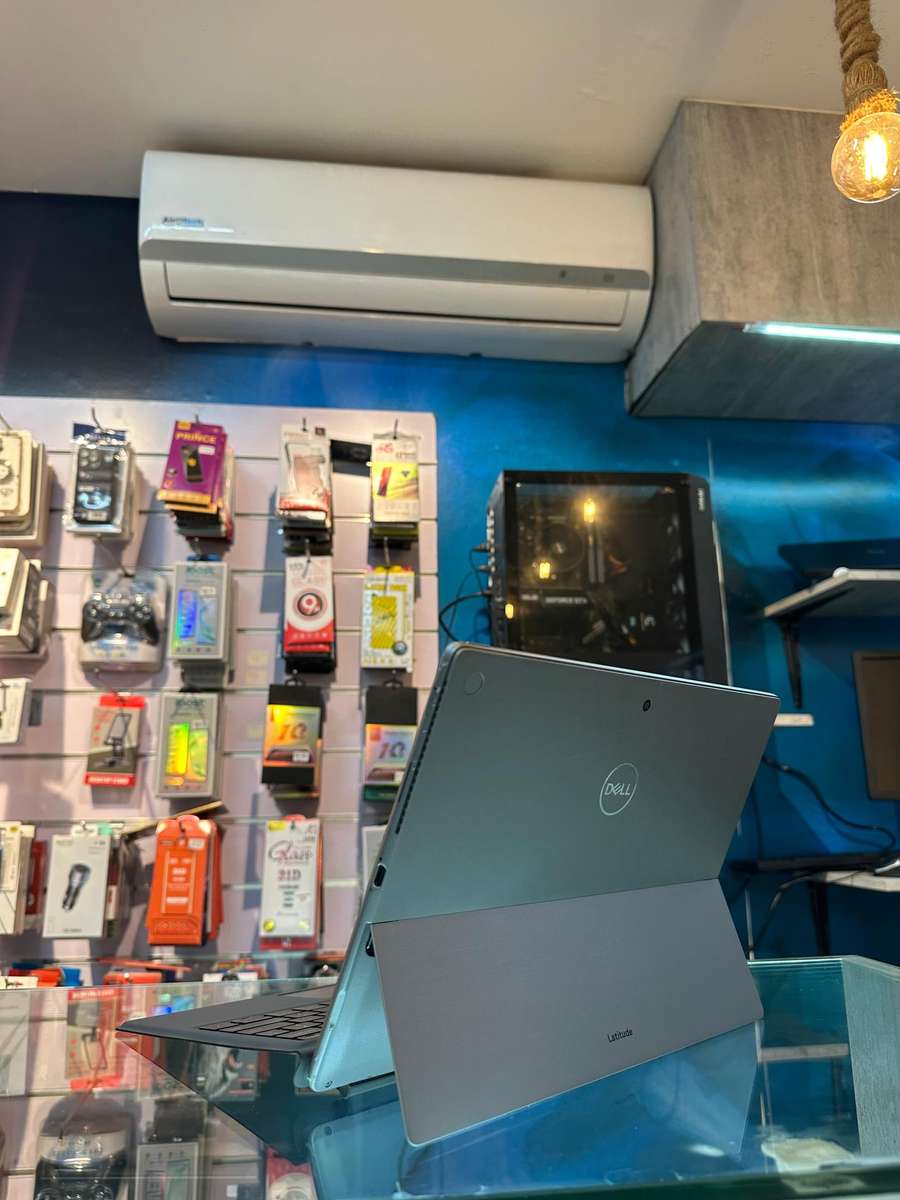 Dell Latitude 7320 13" | Core i5-1140G7 | 16GB RAM | Win 11 Pro | Refurbished 2-in-1 Detachable