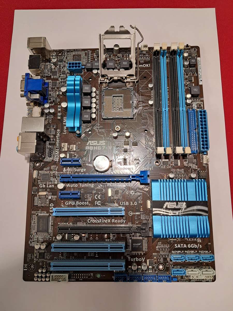 ASUS P8H67-V motherboard