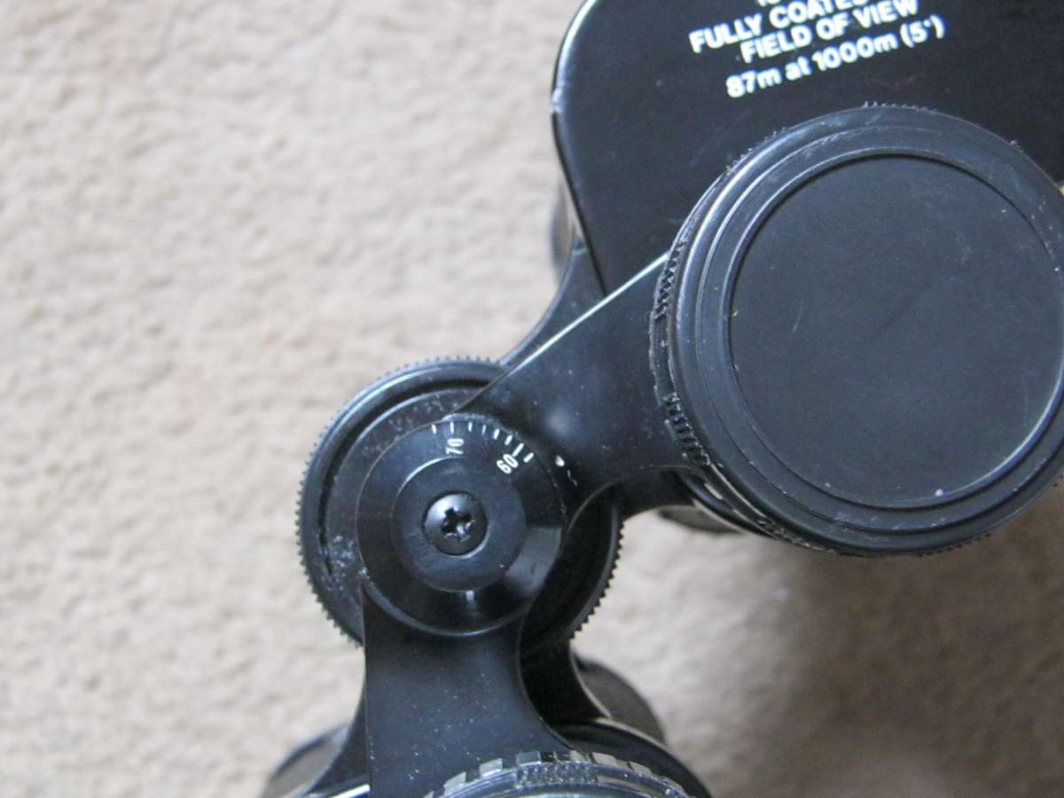 Boots Pacer binoculars 10 x 50