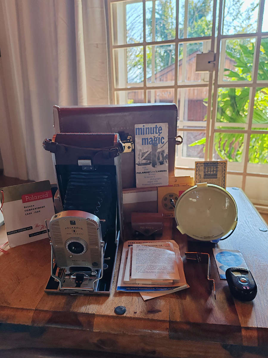 Vintage Polaroid Land Camera Model 95A with Accessories