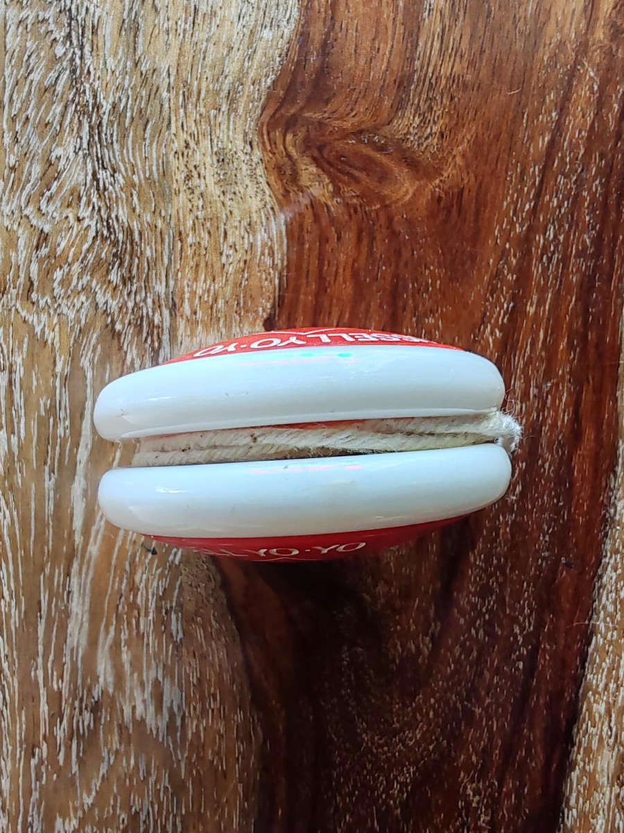 Genuine Russell Yoyo