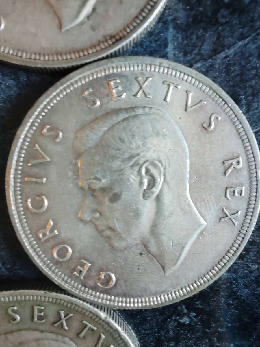 8 × South Africa 5 Shillings  1951 (50% Silver) - LOT 12