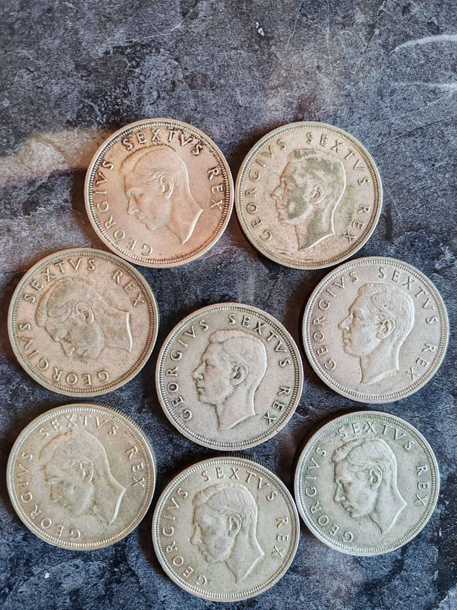 8 x South African 5 Shillings Silver Coins (1952)  50% Silver- LOT 4
