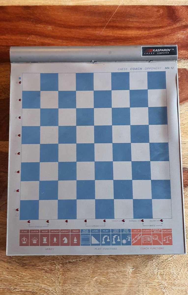 Rare Kasparov MK12 Chess Computer from 1986 , With original box