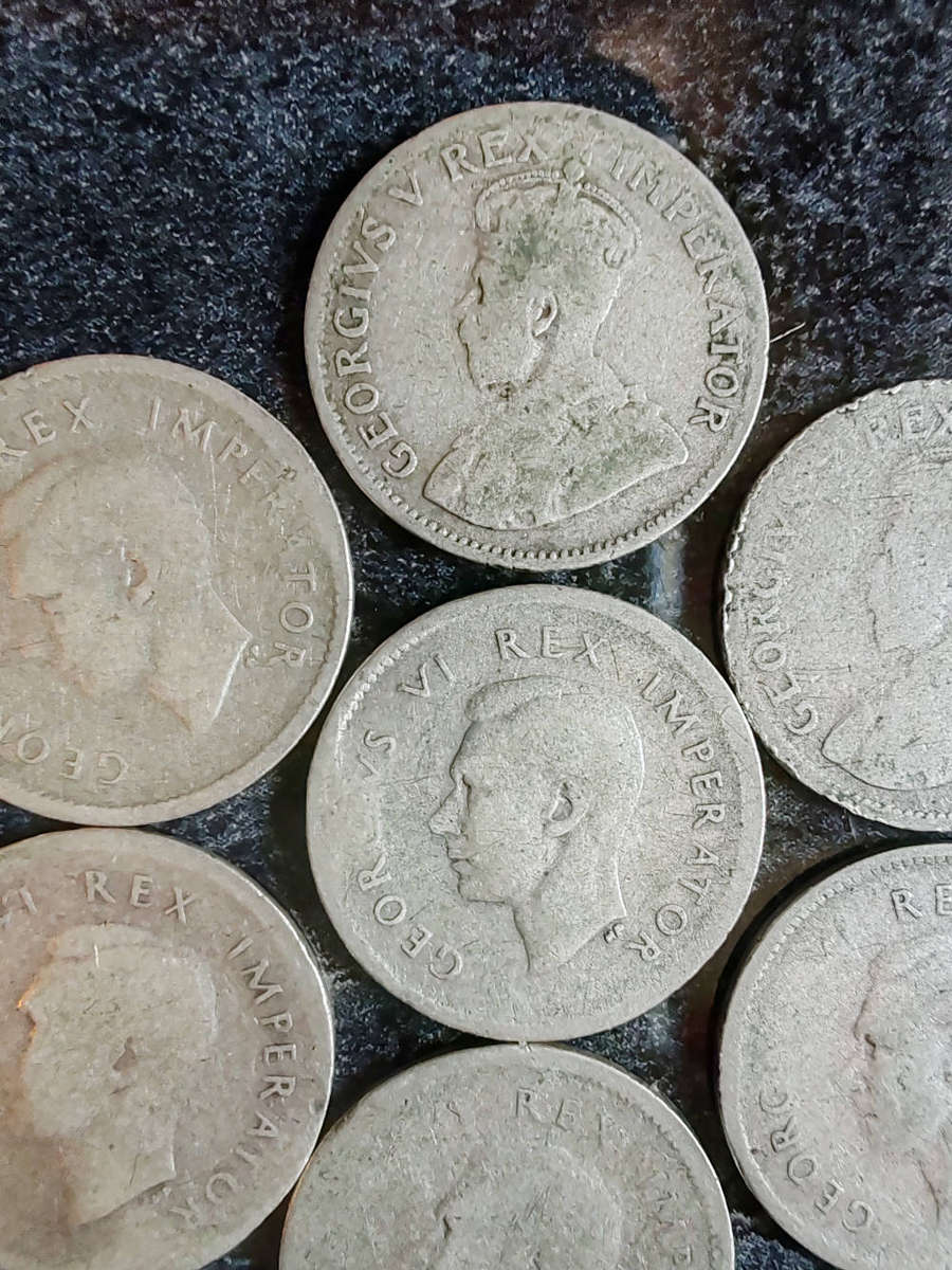 12 × South Africa 3 Pence  19351946 (80% Silver) - LOT 1