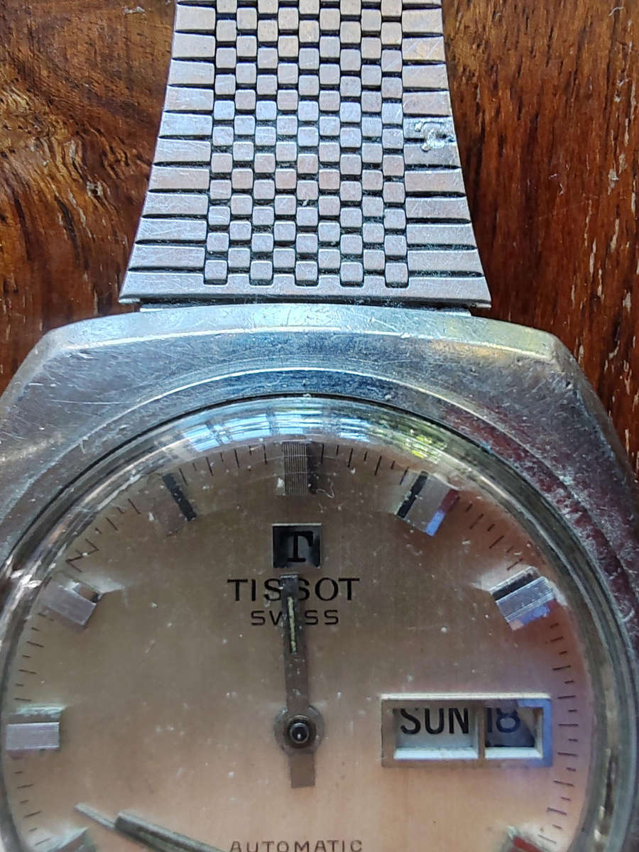Vintage 1970s Tissot Seastar Automatic  For Service  Hands Loose  Ticking Movement