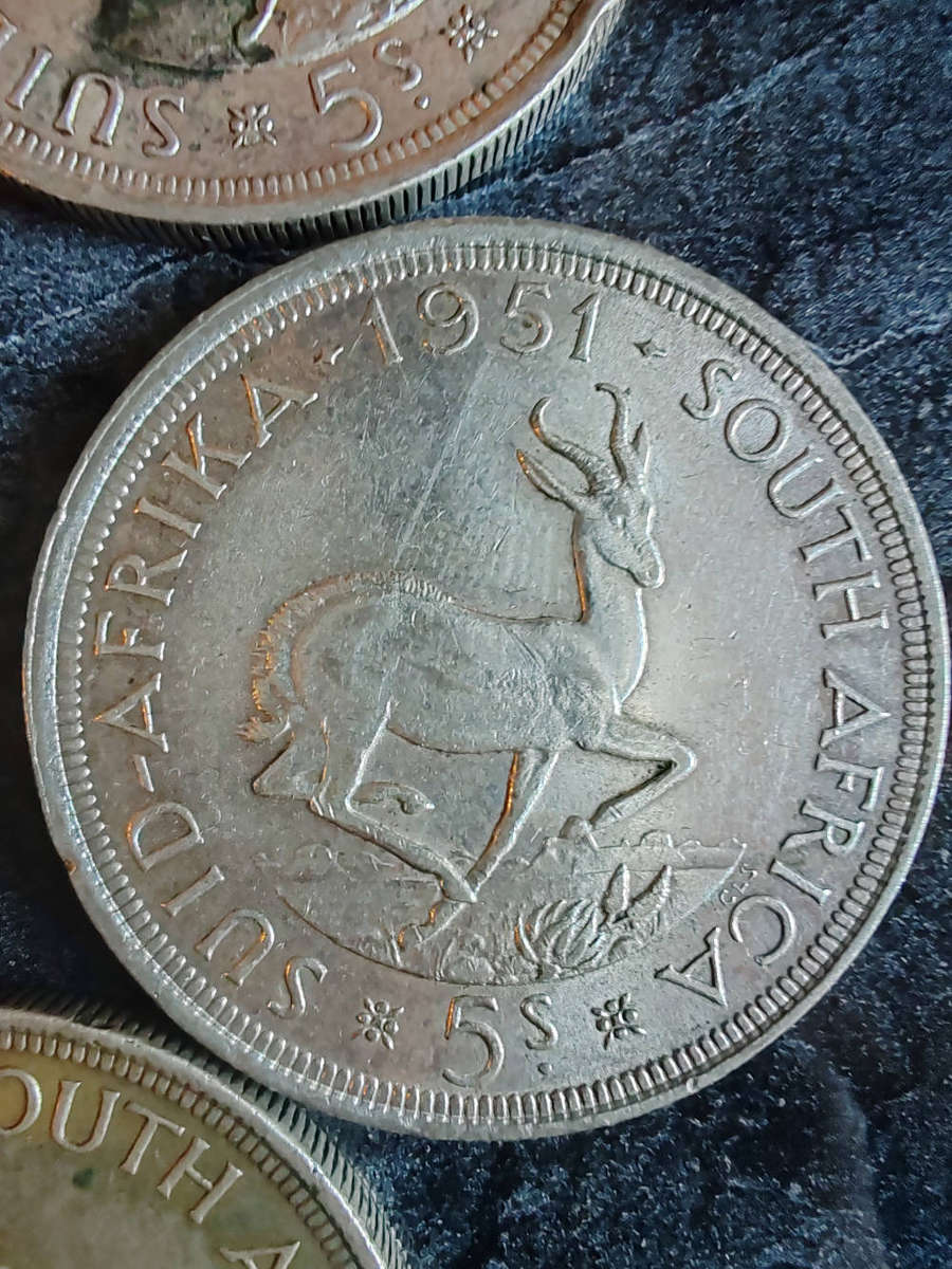 8 × South Africa 5 Shillings  1951 (50% Silver) - LOT 12