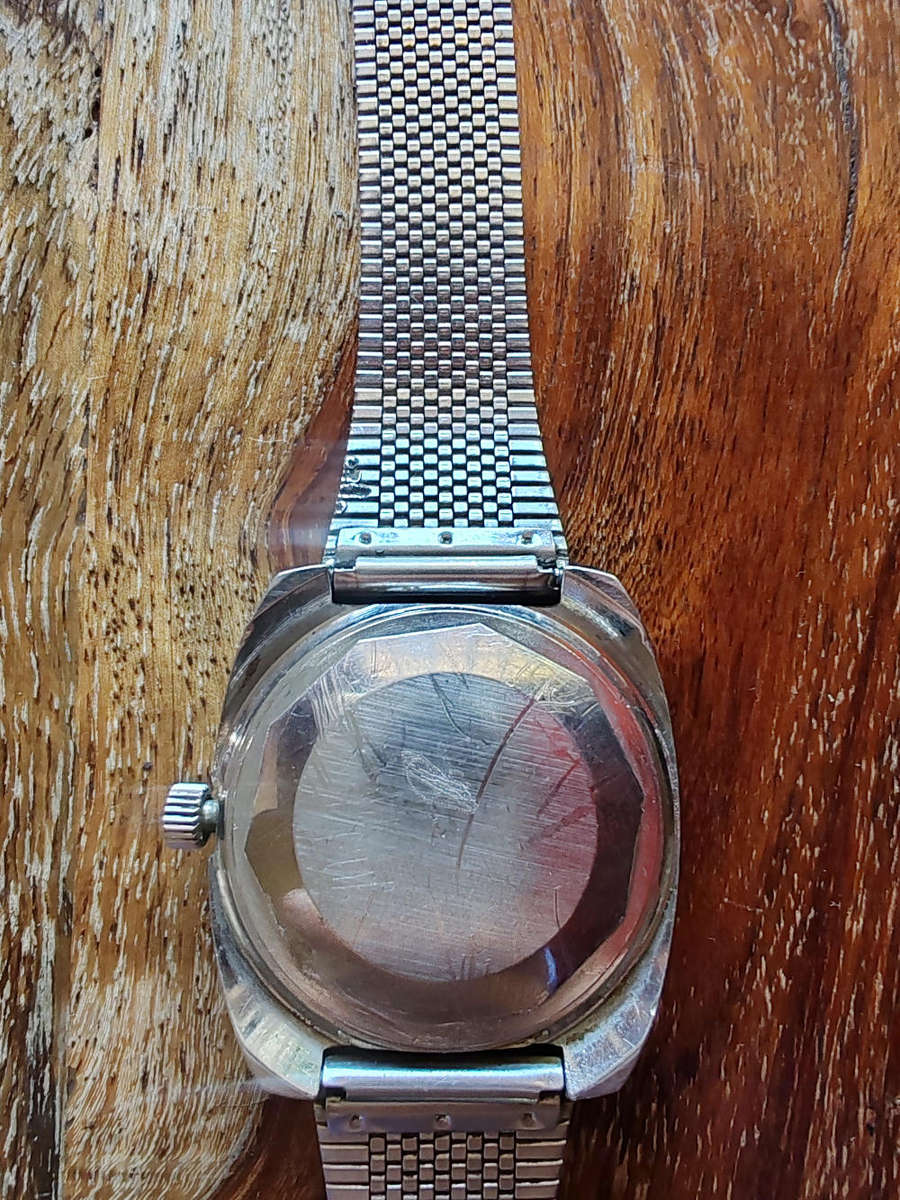 Vintage 1970s Tissot Seastar Automatic  For Service  Hands Loose  Ticking Movement