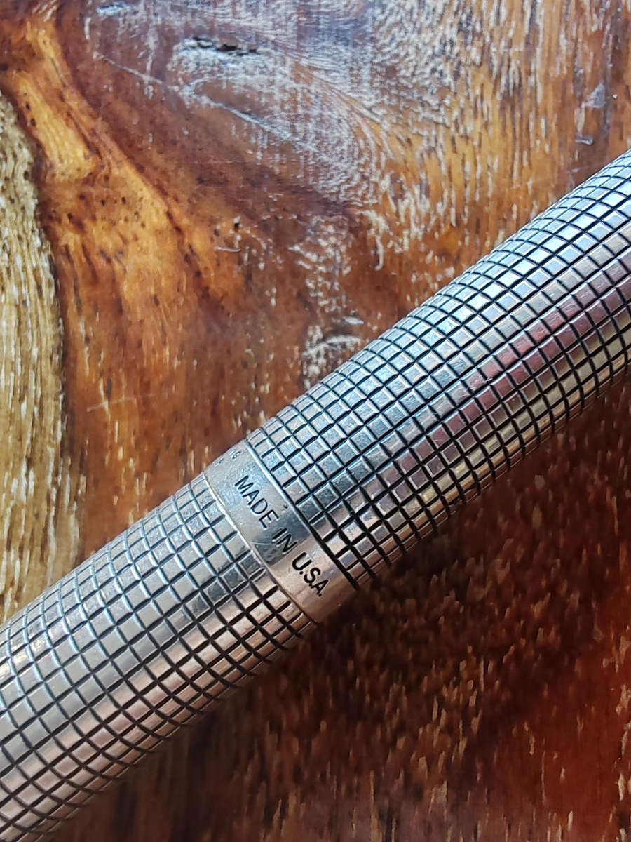 Vintage Parker 75 Sterling Silver Fountain Pen  Made in USA  14K Gold Nib