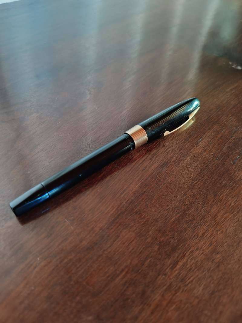 1950s Sheaffer Imperial 440 Fountain Pen  Black  14k Gold Nib
