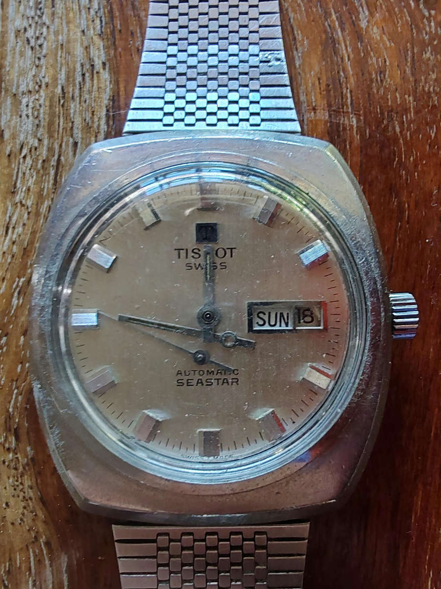 Vintage 1970s Tissot Seastar Automatic  For Service  Hands Loose  Ticking Movement