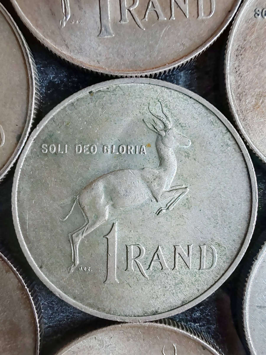 10 x South African 1 Rand Silver Coins (1960s)  80% Silver- LOT 6