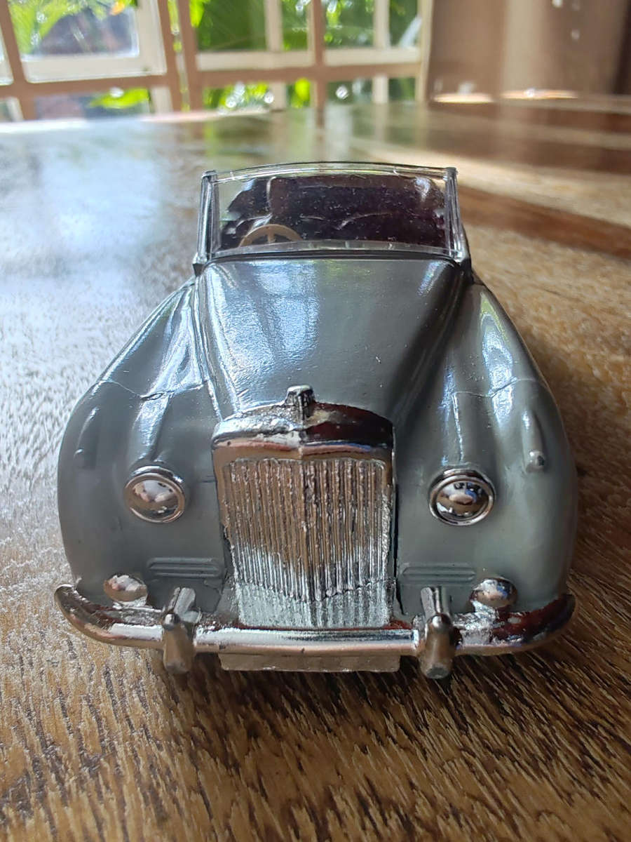 Dinky Toys No. 194 Bentley Coupé  Excellent Model with Box