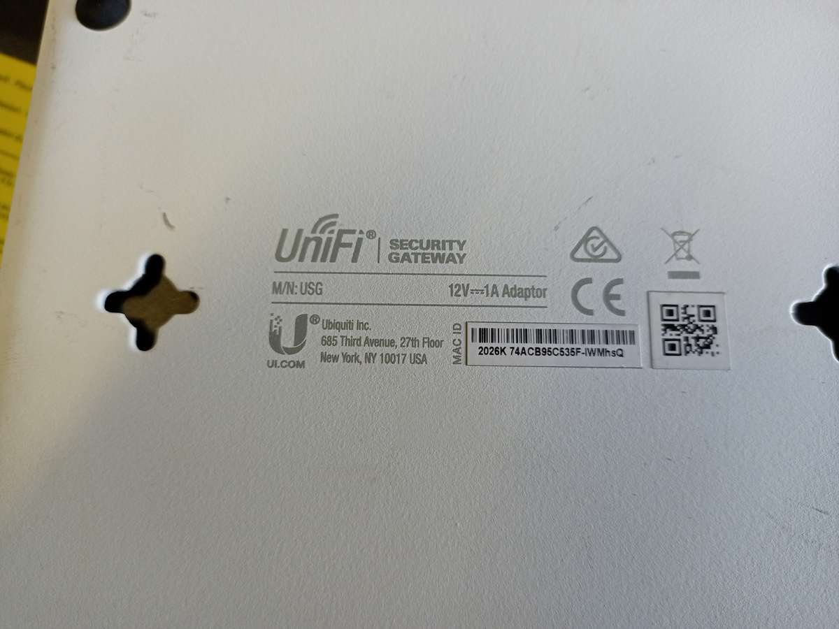 Ubiquiti Networks USG Unifi Security Gateway Router/Firewall