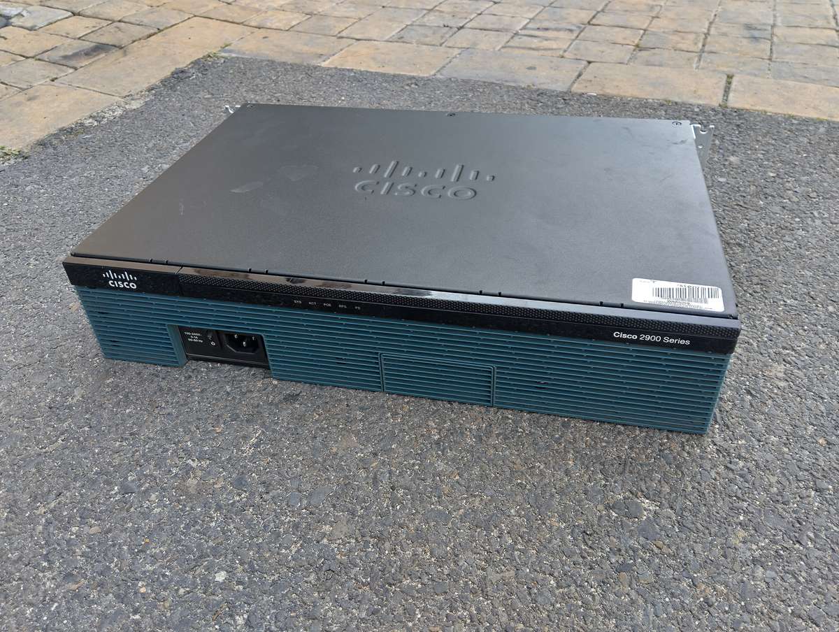 Cisco CISCO2911/K9 2911 2900 Series Integrated Services Router (ISR)