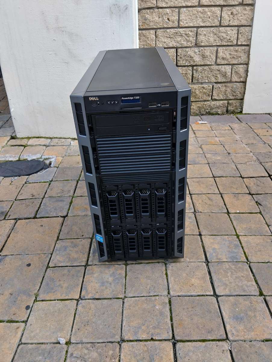 DELL PowerEdge T320 Server -  Intel Xeon E5-2420@ 2.40GHz 6cores, 16GB DDR3 ram