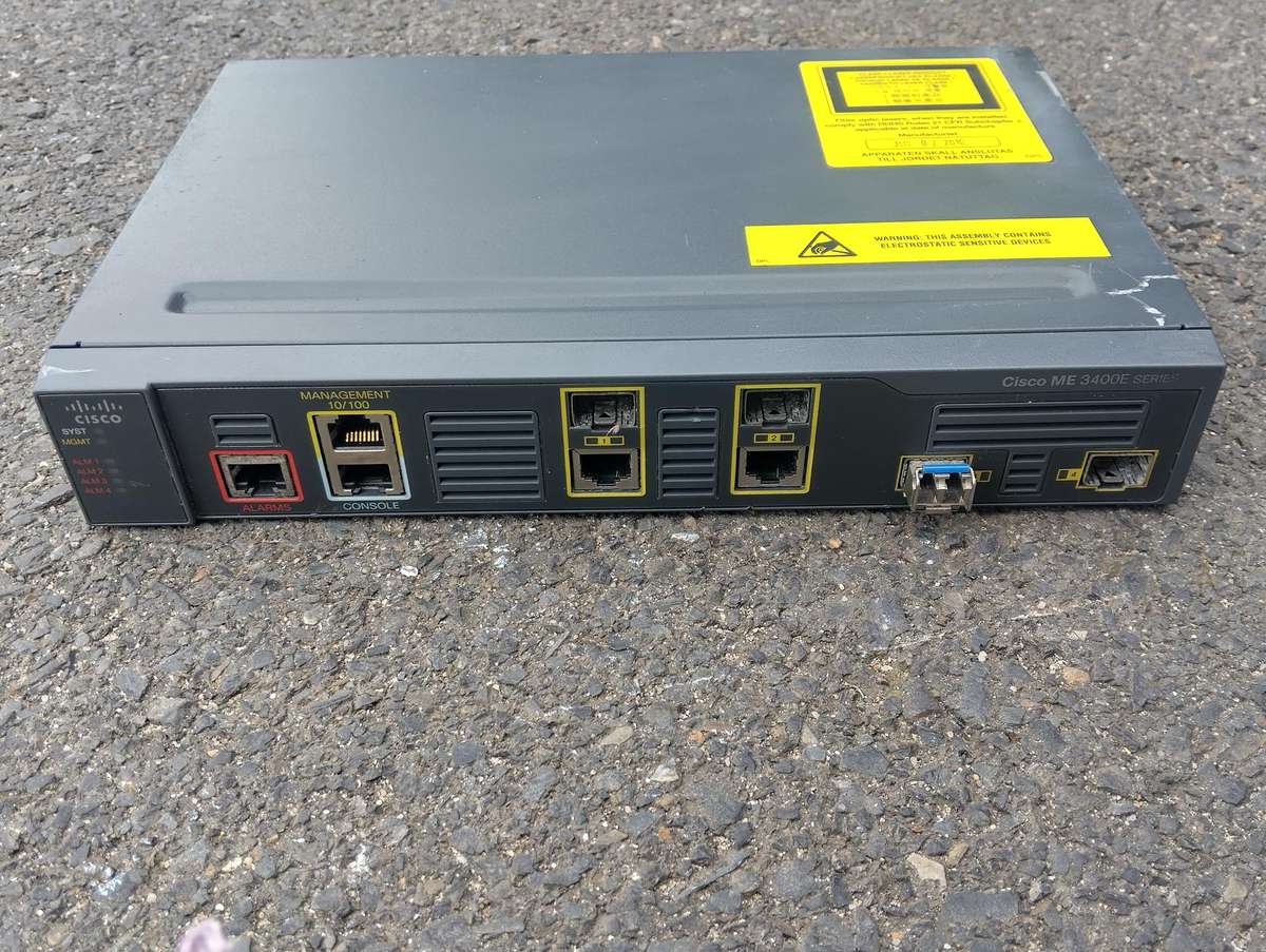 Cisco ME (ME-3400EG-2CS-A) 2-Ports External Switch Managed