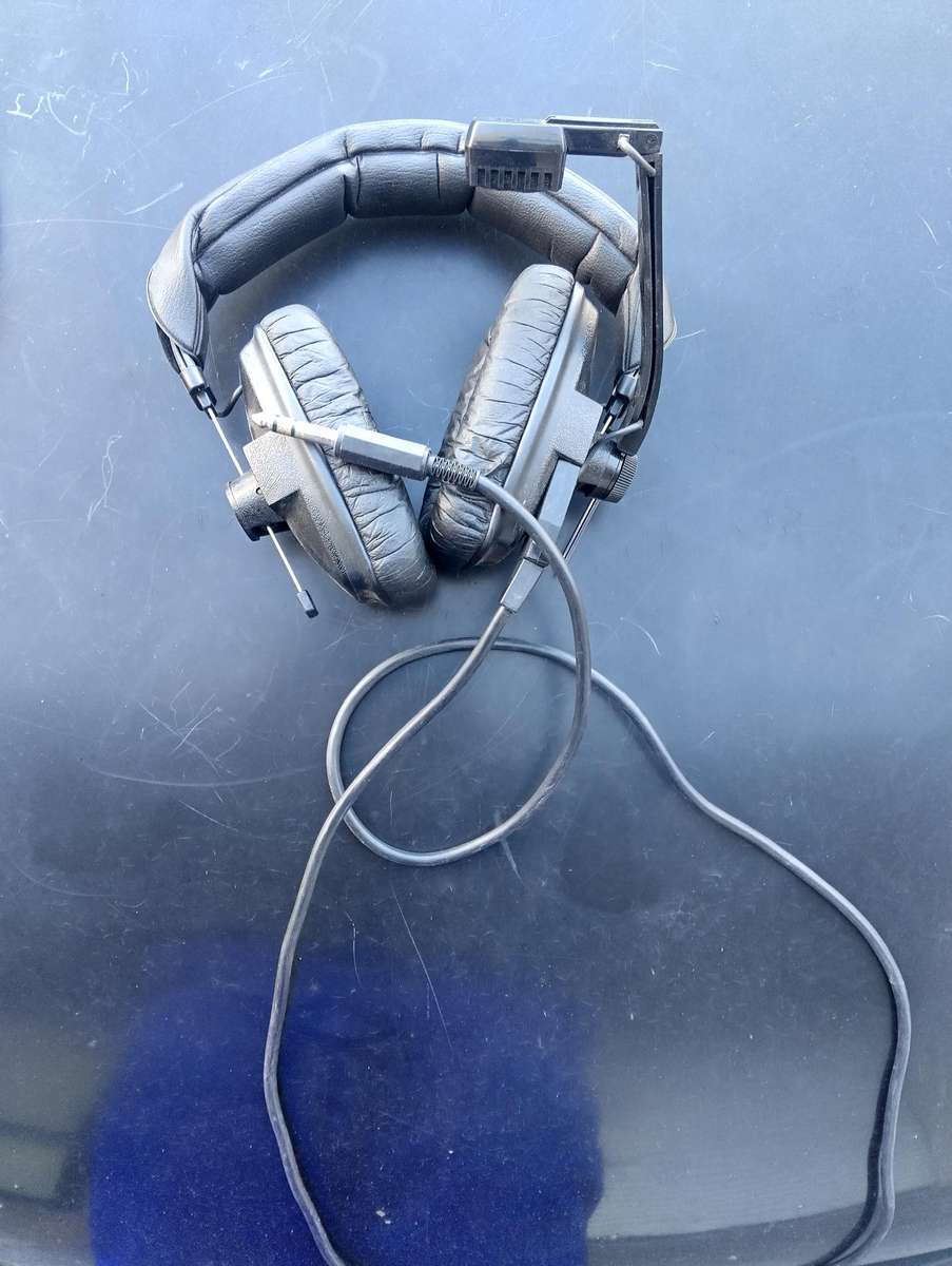 Beyerdynamics Headset with microphone for broadcast and intercom