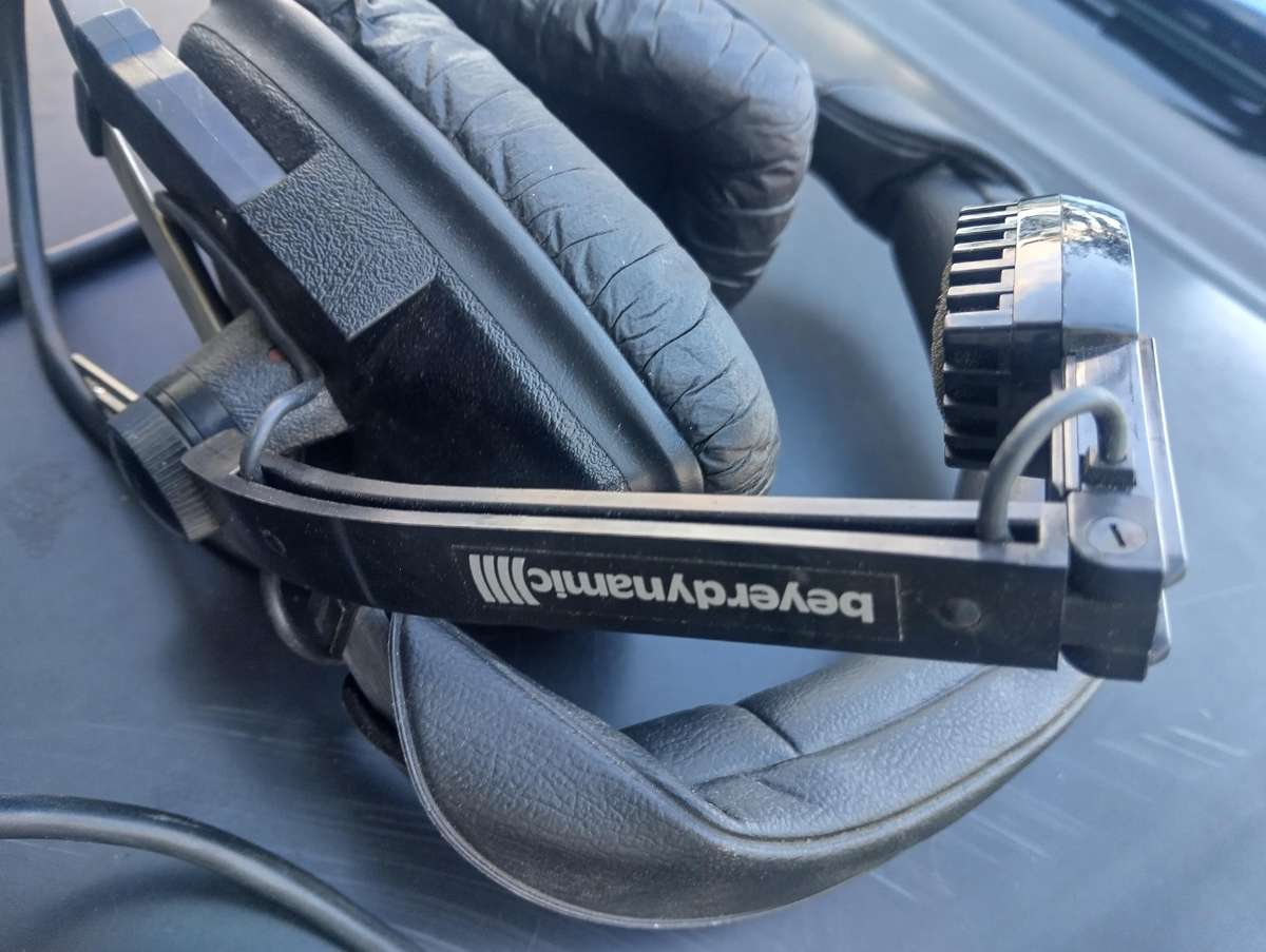 Beyerdynamics Headset with microphone for broadcast and intercom