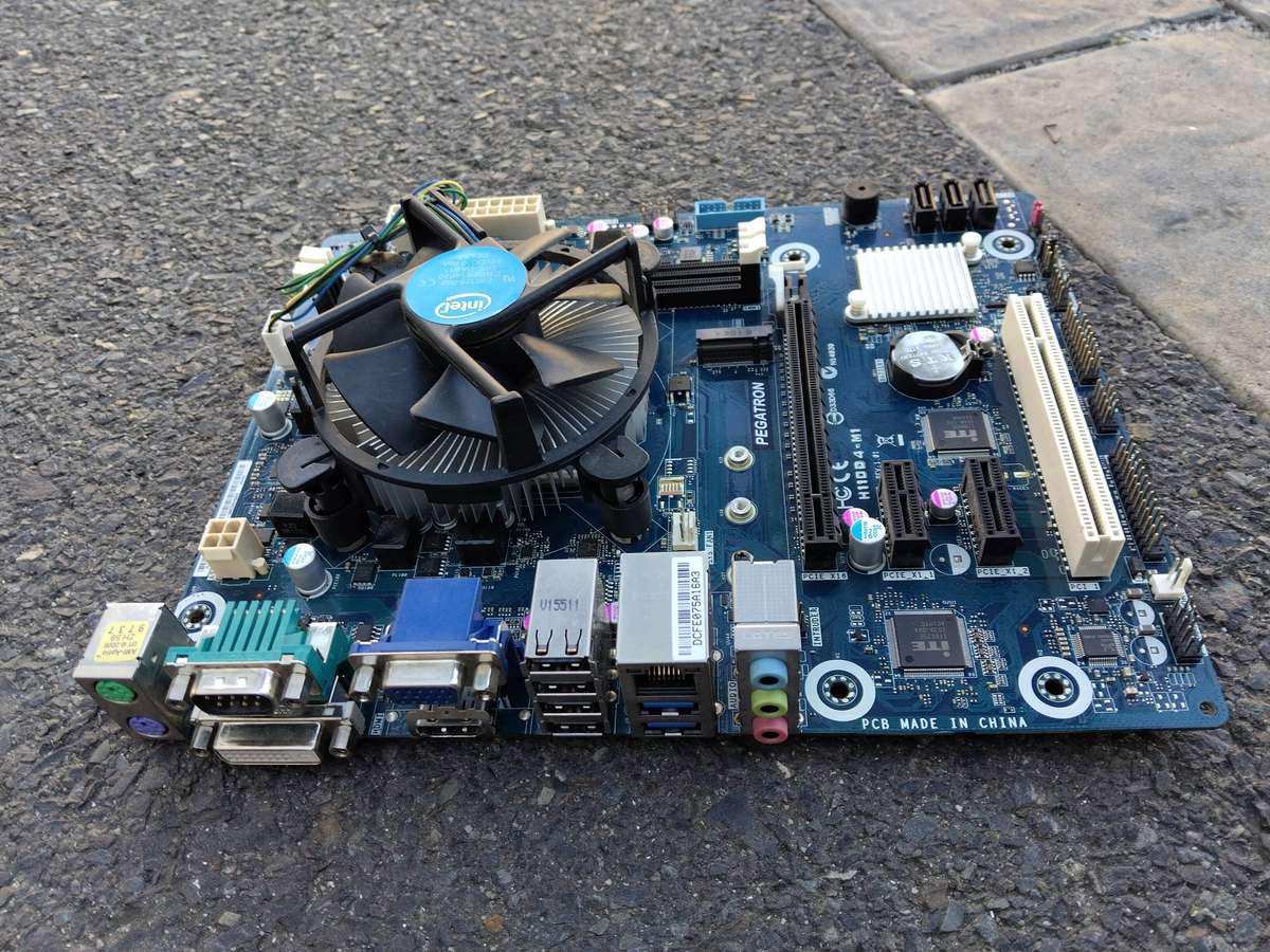 Pegatron H110D4-M1 LGA1151 DDR4 H110 Intel ATX Motherboard