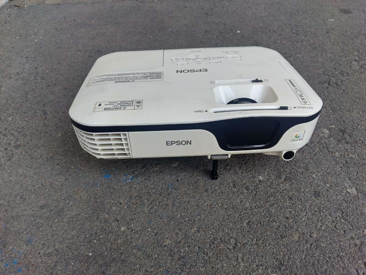 Epson LCD Projector Model:H429B (VGA, USB and HDMI ports)